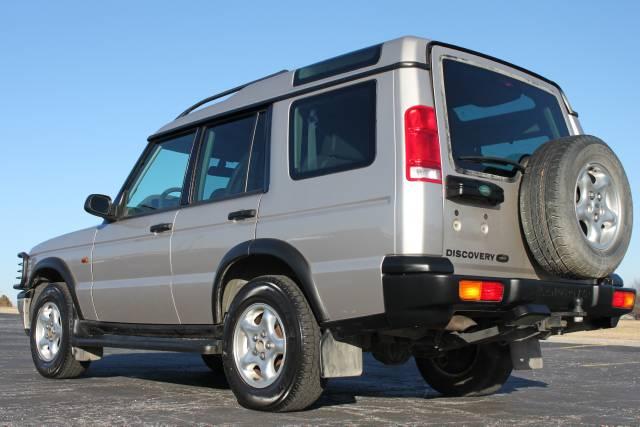 Land Rover Discovery II 2000 photo 4