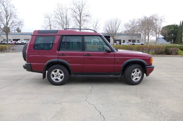 Land Rover Discovery II 2000 photo 3
