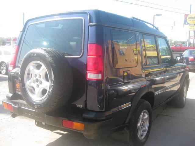 Land Rover Discovery II 2000 photo 4