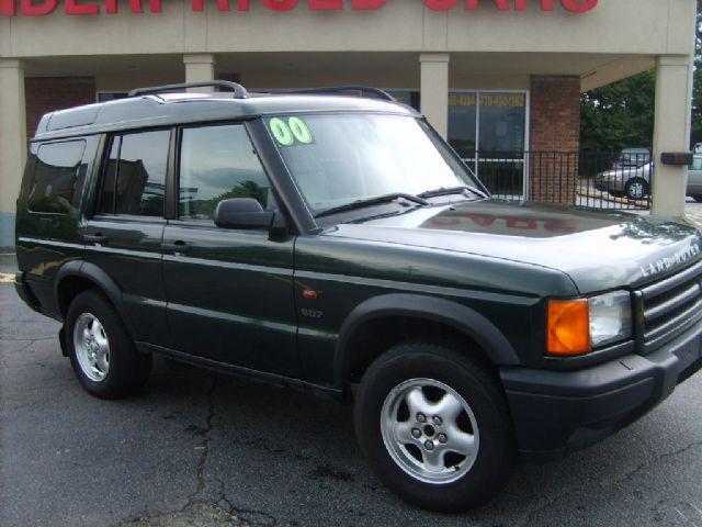 Land Rover Discovery II 2000 photo 2