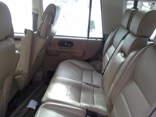 Land Rover Discovery II 2000 photo 2