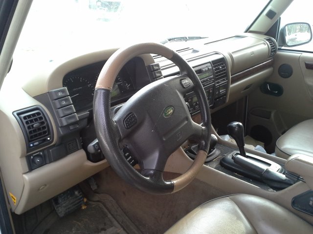 Land Rover Discovery II 2000 photo 3