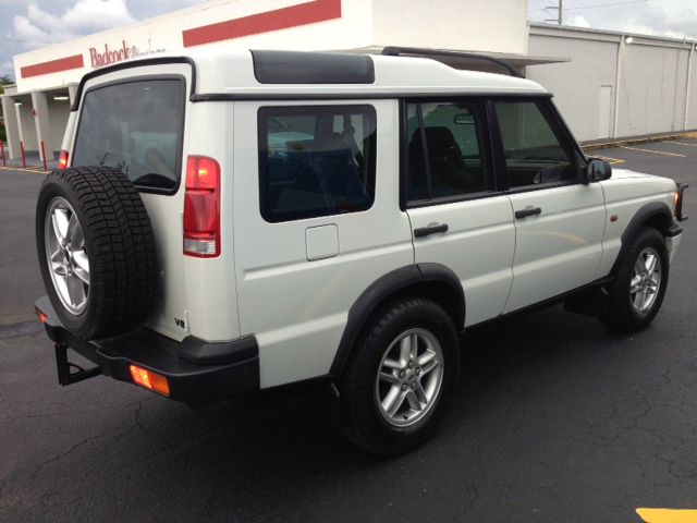 Land Rover Discovery II 2000 photo 1