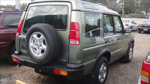 Land Rover Discovery II 2000 photo 3