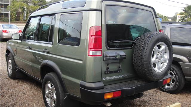 Land Rover Discovery II 2000 photo 4