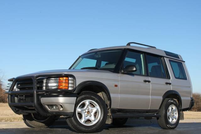 Land Rover Discovery II 2000 photo 2