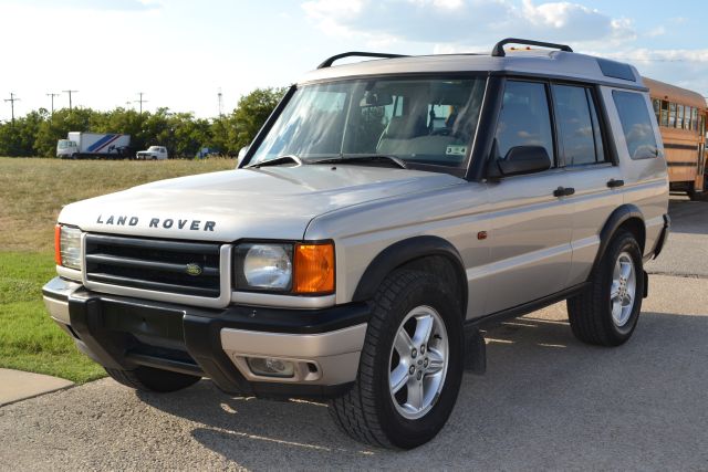 Land Rover Discovery II 2000 photo 3