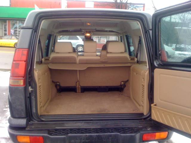 Land Rover Discovery II 2000 photo 4