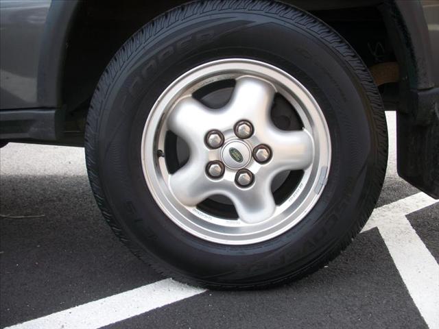 Land Rover Discovery II 2001 photo 5