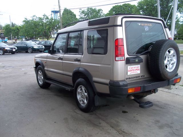 Land Rover Discovery II 2001 photo 4