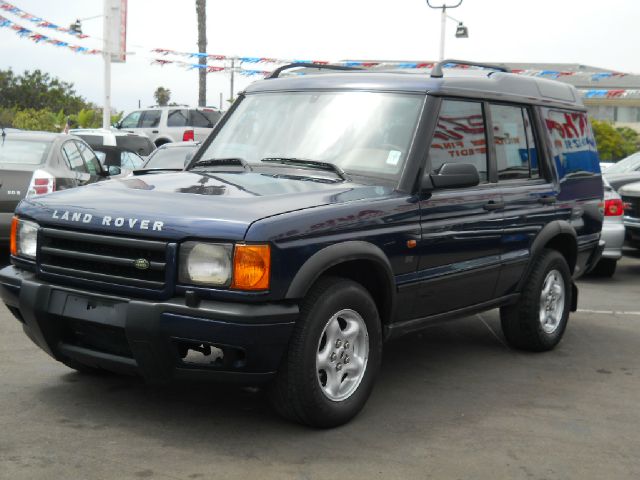Land Rover Discovery II 2001 photo 2