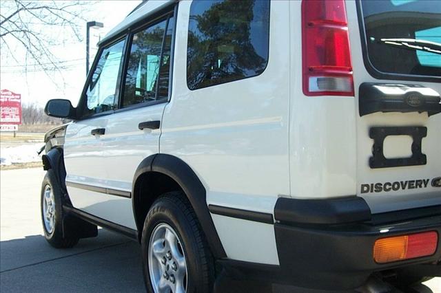 Land Rover Discovery II 2001 photo 3