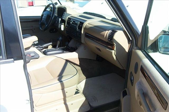 Land Rover Discovery II 2001 photo 5