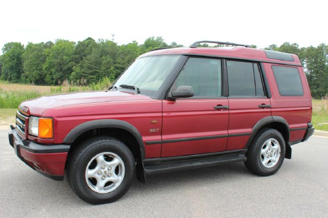 Land Rover Discovery II 2001 photo 12