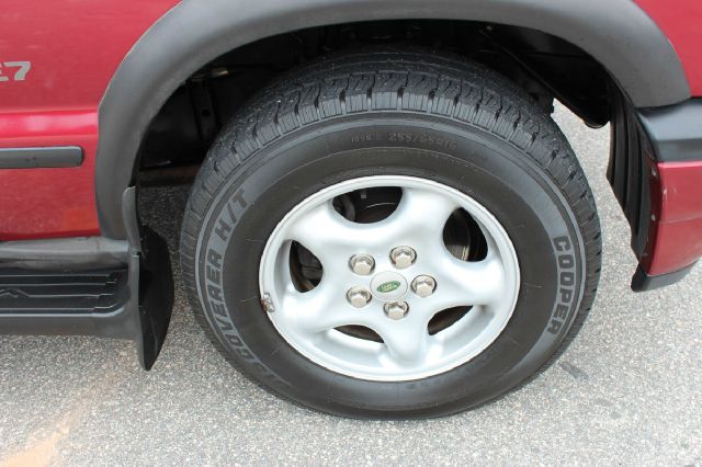 Land Rover Discovery II 2001 photo 13