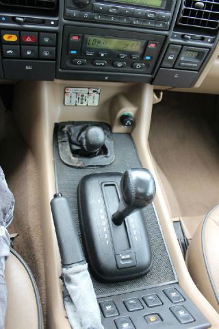 Land Rover Discovery II 2001 photo 29