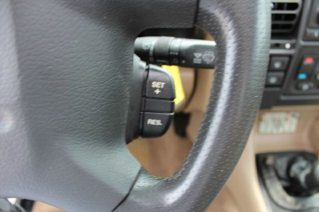 Land Rover Discovery II 2001 photo 30