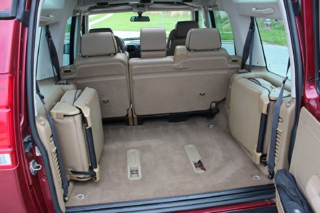 Land Rover Discovery II 2001 photo 47