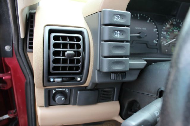 Land Rover Discovery II 2001 photo 48