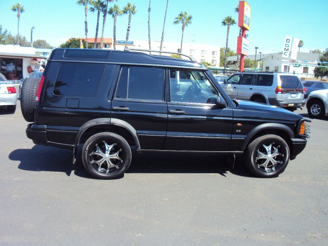 Land Rover Discovery II 2002 photo 4