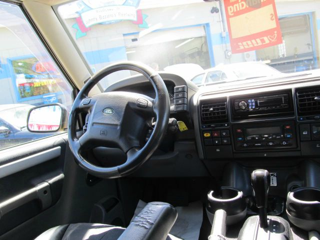 Land Rover Discovery II 2002 photo 12