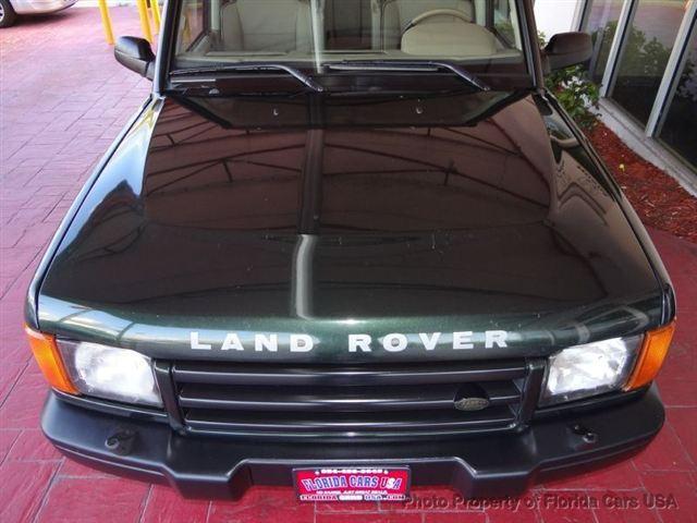 Land Rover Discovery II 2002 photo 2