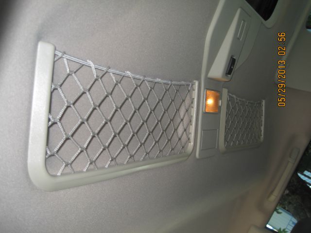 Land Rover Discovery II 2002 photo 14