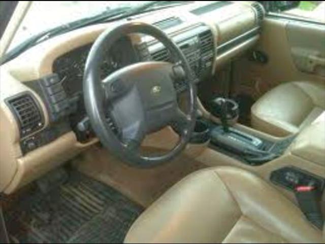 Land Rover Discovery II 2002 photo 3