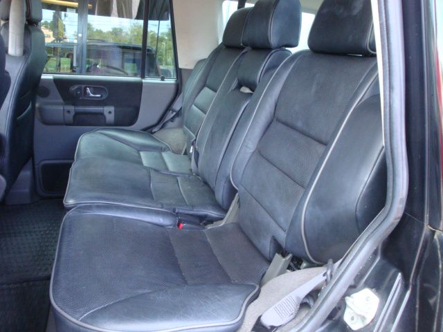 Land Rover Discovery II 2002 photo 3