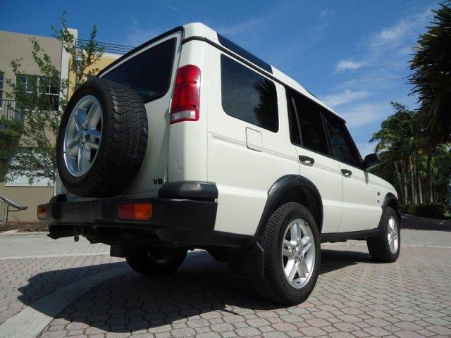 Land Rover Discovery II 2002 photo 13