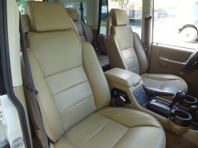 Land Rover Discovery II 2002 photo 7