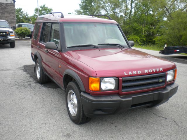 Land Rover Discovery Series II 2000 photo 0