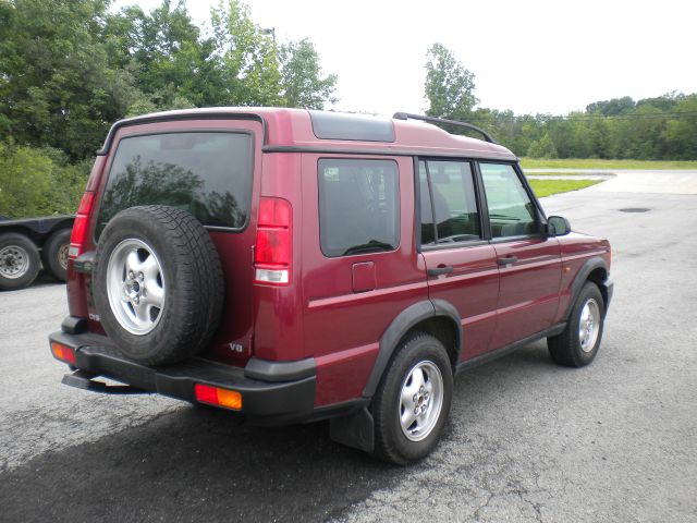 Land Rover Discovery Series II 2000 photo 3