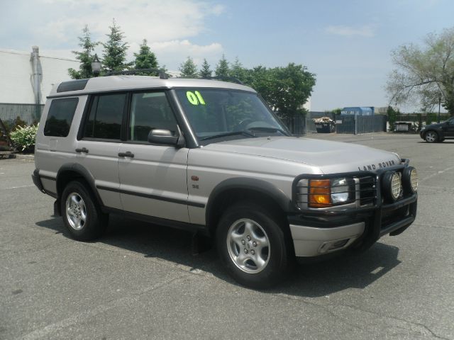 Land Rover Discovery Series II 2001 photo 0