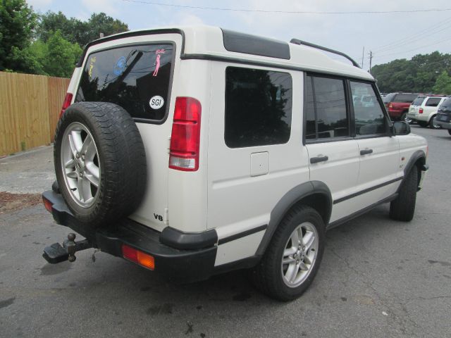 Land Rover Discovery Series II 2002 photo 2