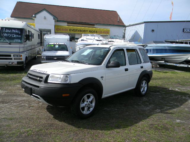 Land Rover Freelander 2002 photo 2