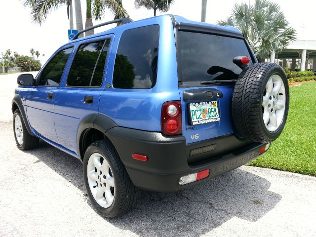 Land Rover Freelander 2002 photo 2