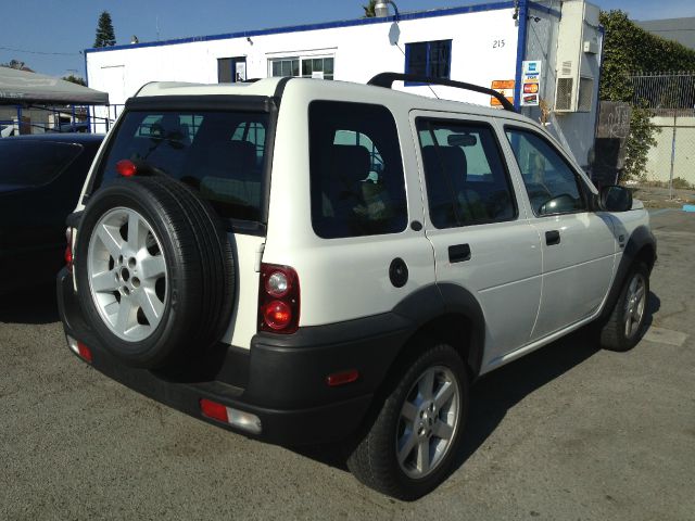 Land Rover Freelander 2002 photo 4