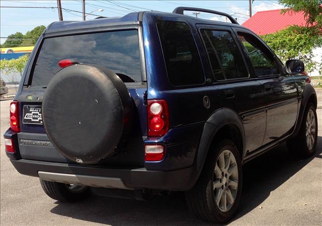 Land Rover Freelander 2004 photo 1