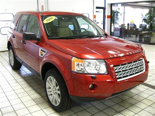 Land Rover LR2 2008 photo 4
