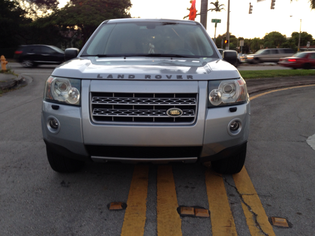 Land Rover LR2 2008 photo 1