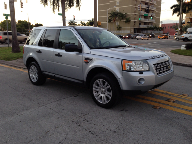 Land Rover LR2 2008 photo 4