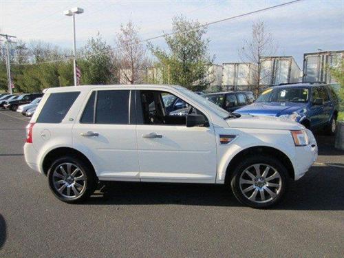 Land Rover LR2 2008 photo 3