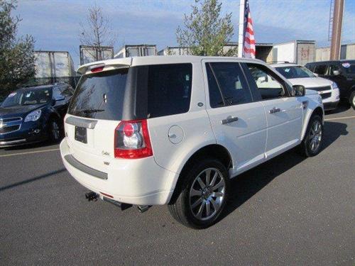 Land Rover LR2 2008 photo 4