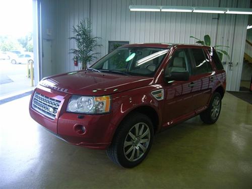 Land Rover LR2 2008 photo 1