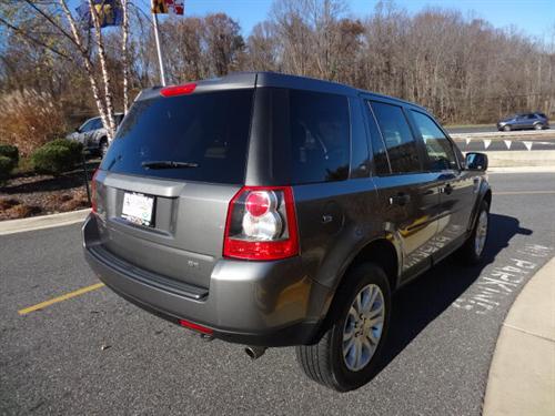 Land Rover LR2 2008 photo 4