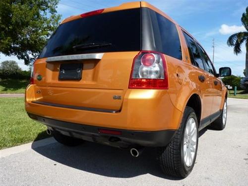 Land Rover LR2 2008 photo 4