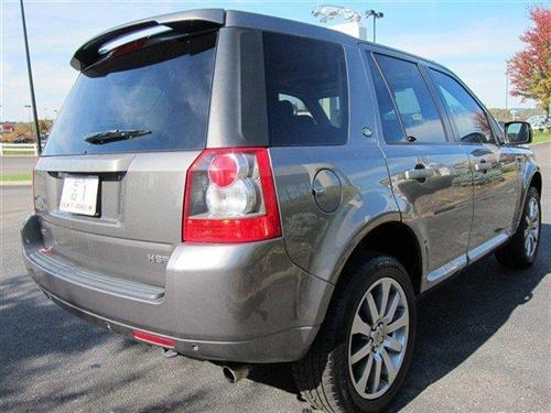Land Rover LR2 2008 photo 3