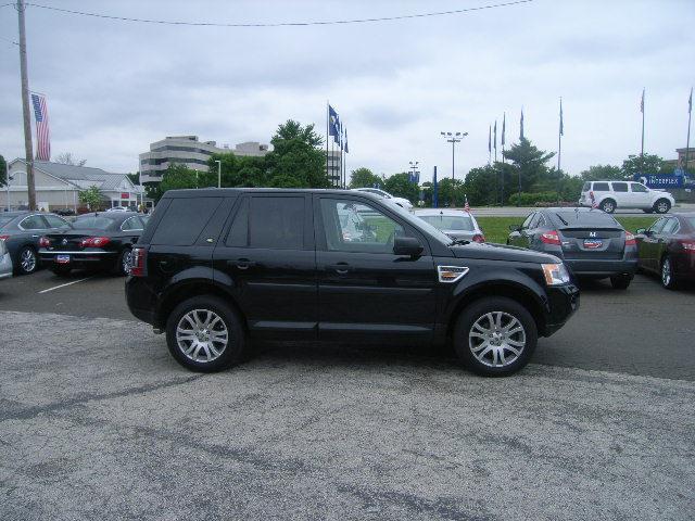 Land Rover LR2 2008 photo 2