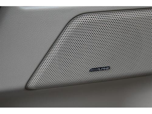 Land Rover LR2 2008 photo 1